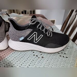 New Balance Roav